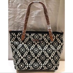 NWT Petunia Pickle Bottom Diaper Bag